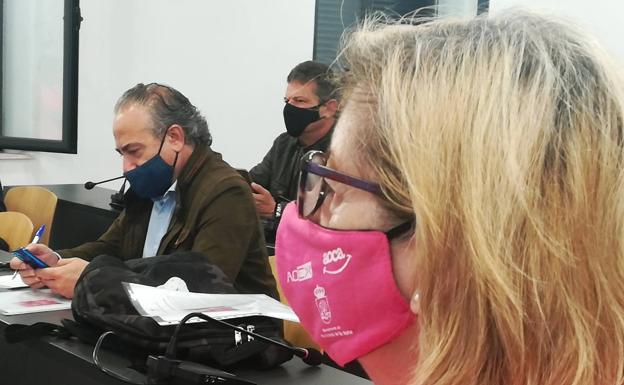 Mascarillas rosa acompañarán a las camisetas en la VI Marcha Rosa