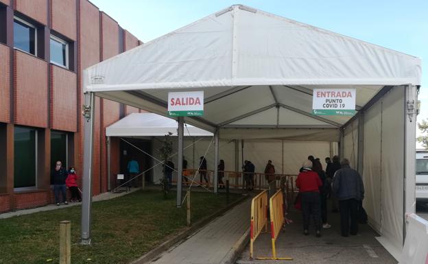 Sanidad prorroga una semana más las «medidas extraordinarias» en Navalmoral y Montijo