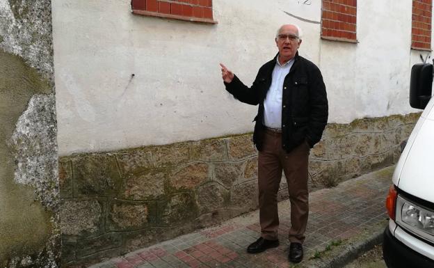 Francisco Palacios lleva once años esperando una indemnización de la Junta