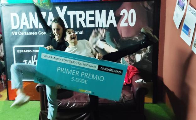 Las catalanas Julia Godino y Alexa Moya, ganadoras del VII Certamen Coreográfico Nacional DanzaXtrema