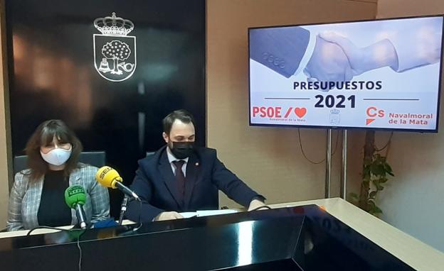Los presupuestos municipales del 2021 ya cuentan con 11 votos a favor, de 17, tras el respaldo de Ciudadanos