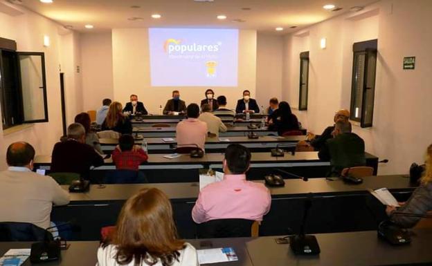 El PP celebra una junta local reforzada
