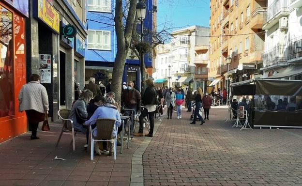 La Diputación incluye a Navalmoral en el Plan de Impulso para la Transformación Digital del Comercio en la provincia