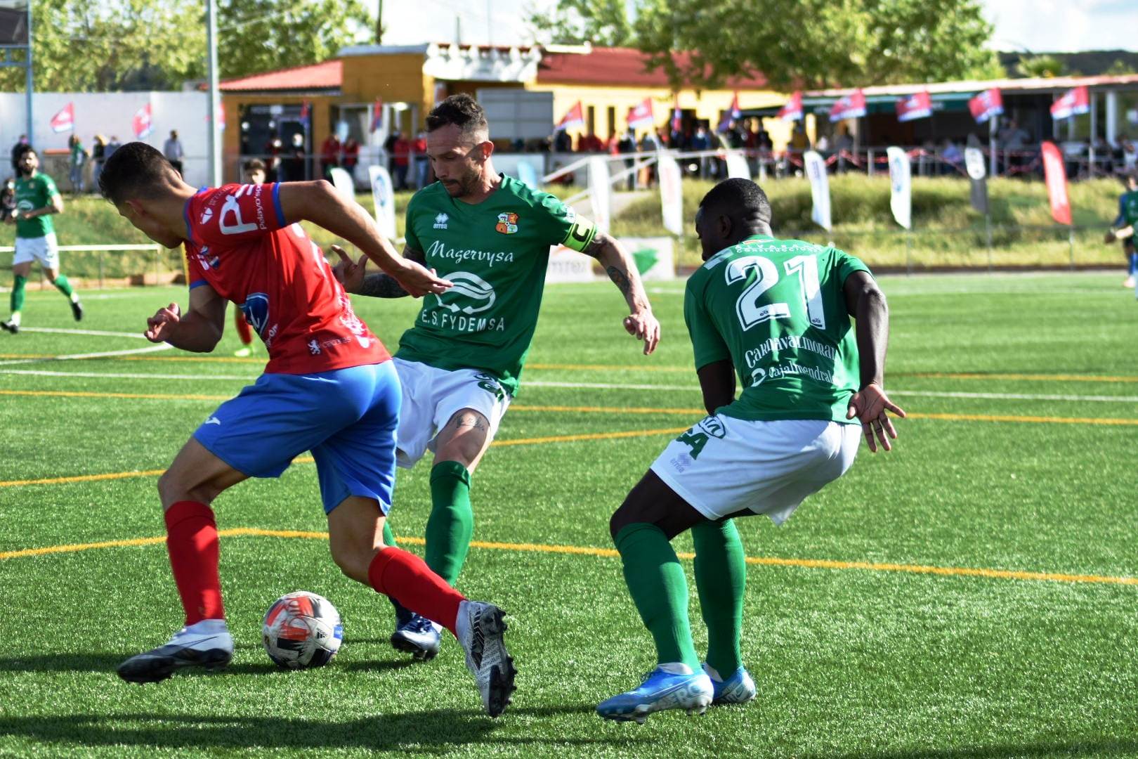 El Moralo golea al Diocesano en una primera parte brillante