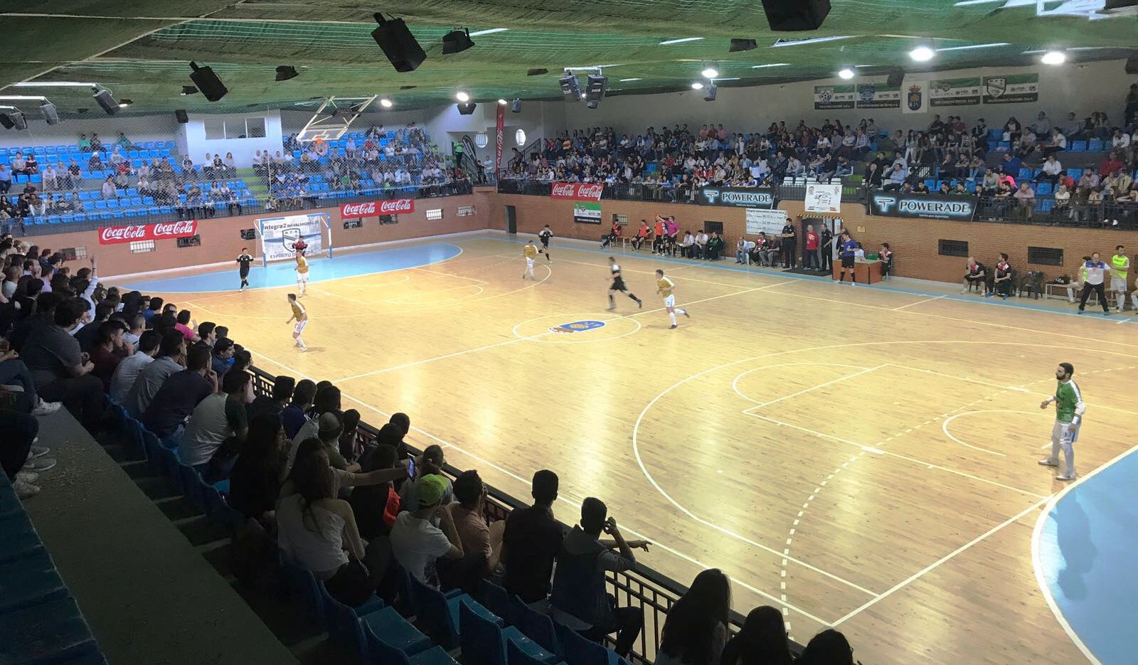 A partir del lunes pueden reservarse el pabellón del Molinillo y dos campos de fútbol siete de la Ciudad Deportiva