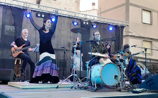 La Plaza Vieja acoge el inicio del festival Navaljazz