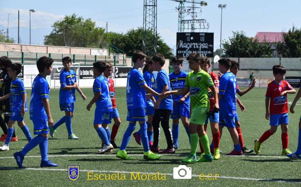 La Escuela Morala considera «un rotundo éxito» las 24 Horas de Fútbol 8