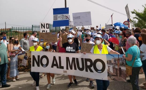 El No al Muro se extiende a Talavera