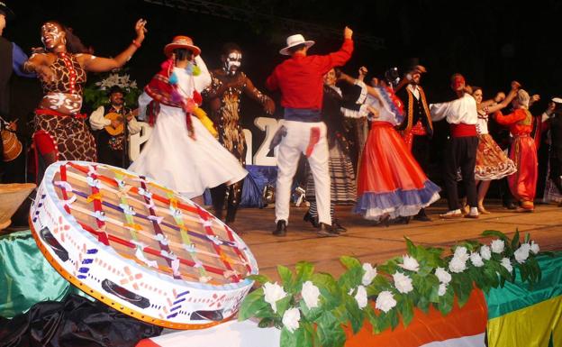 El Festival Internacional de Folklore vuelve el viernes al parque municipal