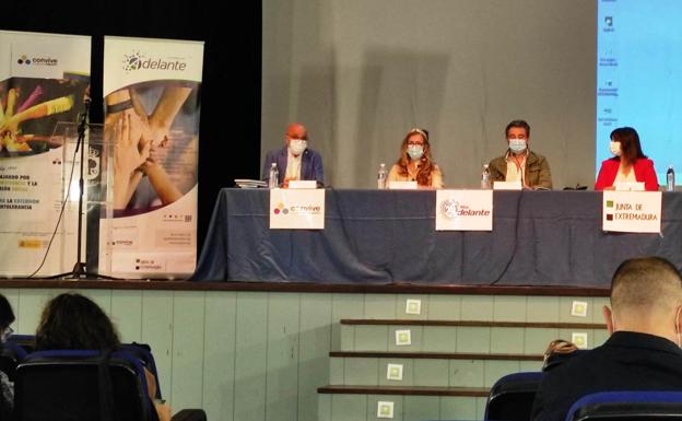 Fundación Cepaim celebra en la casa de cultura el encuentro 'Creo en mí'