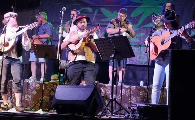 Cinco grupos se dan cita en la segunda jornada del Festival Ibórica Folk