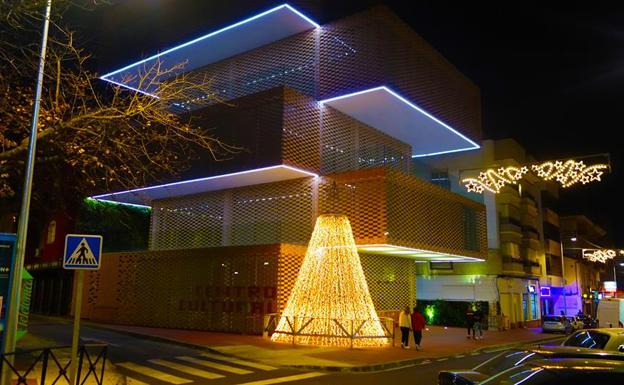 Convocado un nuevo concurso para alquilar las luces de Navidad