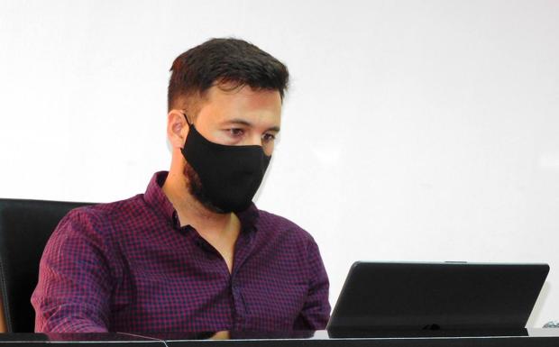 «El tren se está empezando a utilizar con un trasfondo electoral y político del que este grupo quiere desmarcarse»
