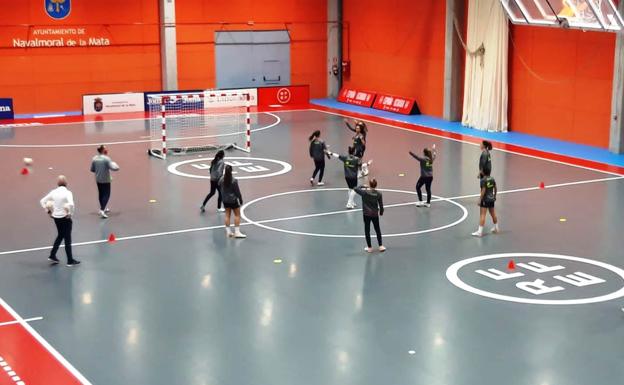 La selección española femenina de fútbol-sala se estrena en Navalmoral