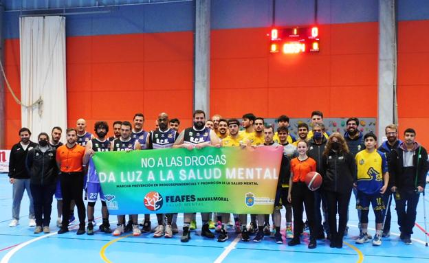 El baloncesto dice 'No a las drogas, da luz a la salud mental'
