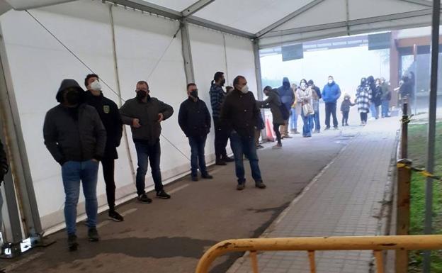 El punto covid en el hospital Campo Arañuelo cierra por las tardes