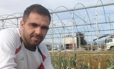 «Si eres buen agricultor puedes vivir del campo», dice José Carlos Bravo