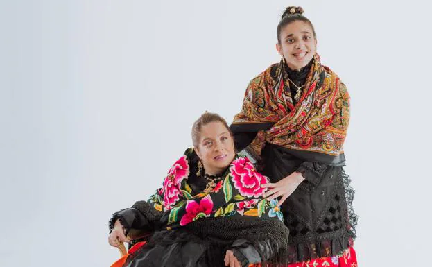 Cristina Carrasco y Naia Ruiz, reinas del Carnavalmoral 2022 