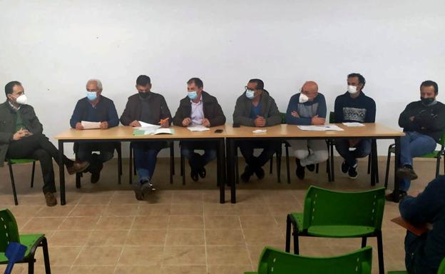 La Mancomunidad de Municipios del Campo Arañuelo rechaza la demolición del complejo de la Isla de Valdecañas