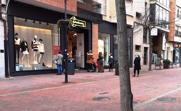 La Cámara de Comercio recuerda que comercios y empresas tienen hasta el jueves para solicitar los bonos al consumo
