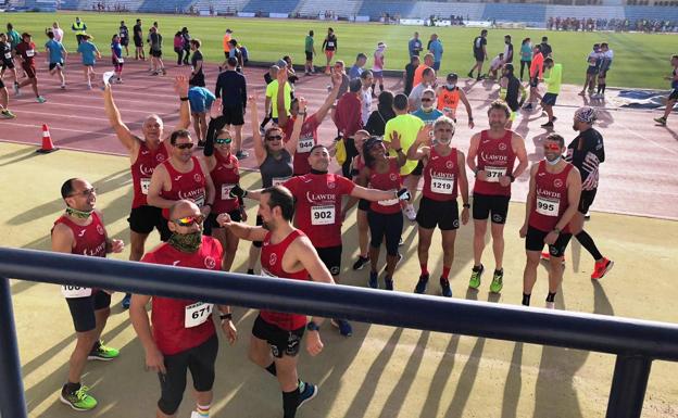 Amplia presencia de Navalmaratón en la Media Maratón 'Bahía de Cádiz'