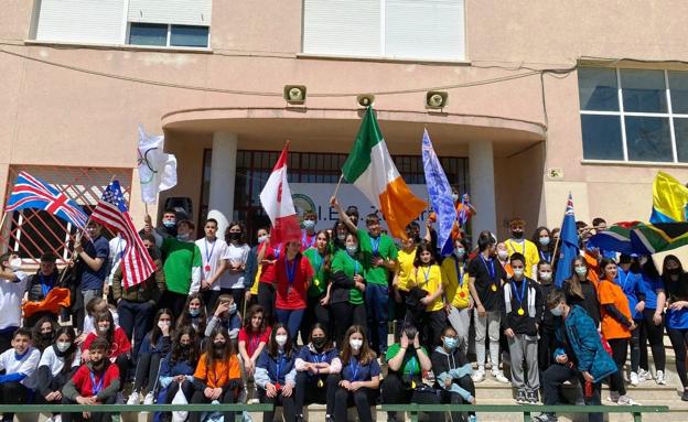 Las secciones bilingües de los institutos locales celebran su Olimpiada