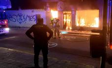 La Guardia Civil investiga las causas del incendio que calcinó la tetería de Marqués de Salamanca