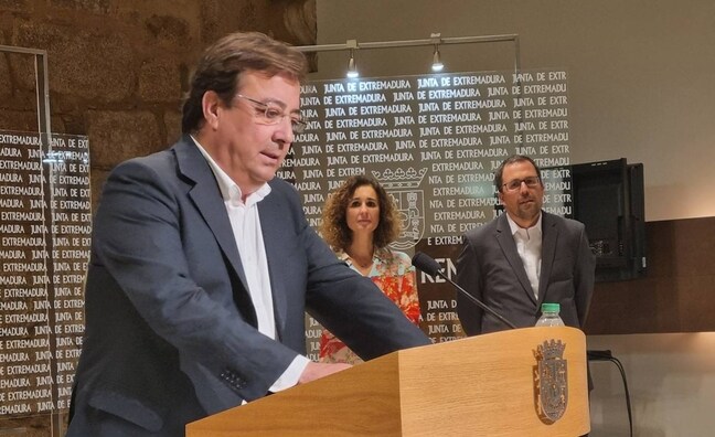 «Para Extremadura, la gigafactoria es la gran oportunidad de nuestra historia», dice Fernández Vara
