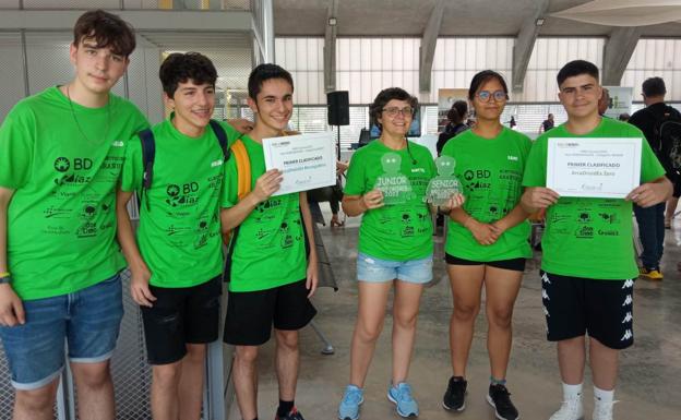 ArcaDroidEx llevará dos equipos a la final de la World Robot Olympiad