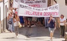 Protesta en Villanueva de la Vera: «Es el pueblo con peores servicios de toda la comarca»