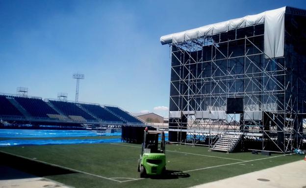 La gira 'Raphael 6.0' llega al campo municipal de deportes