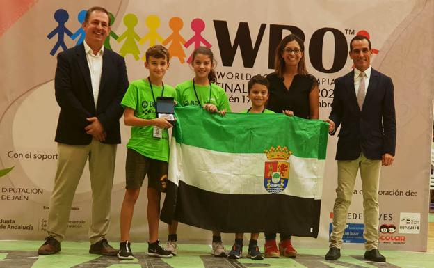 Un equipo de la academia local de robótica educativa y programación, subcampeón de España