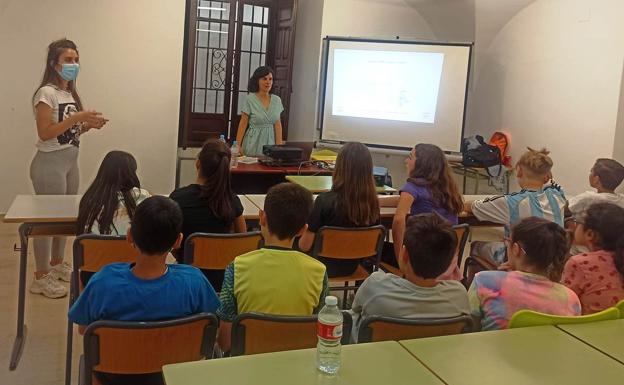 La celebración en Navalmoral del Día de la Salud Mental espera reunir a más de 600 personas