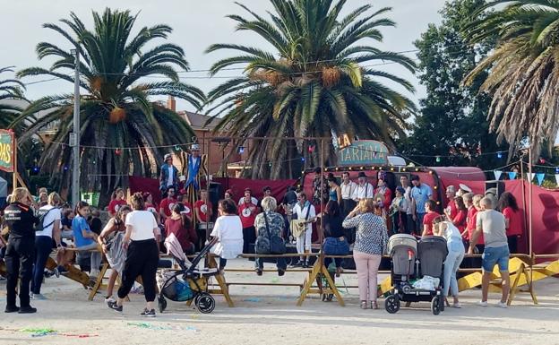 La explanada del multiusos acoge el II Encuentro Universos Ambulantes