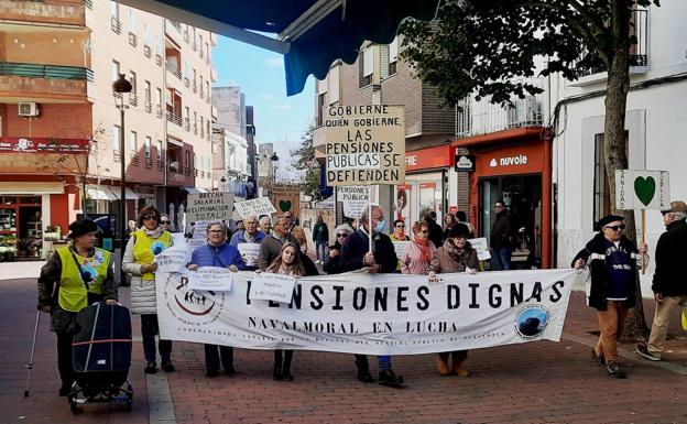 El colectivo Pensiones Dignas Navalmoral vuelve a salir a la calle
