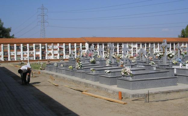 El cementerio municipal tendrá 136 nuevos nichos y 36 columbarios