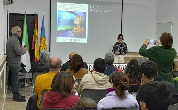 No al Muro y los creadores que han colaborado presentan el calendario reivindicativo del 2023