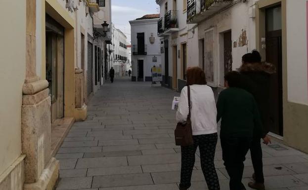 Una gerente de dinamización comercial trabajará con el pequeño comercio minorista en Olivenza