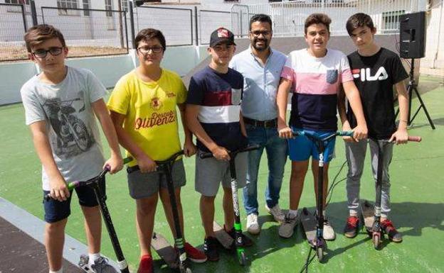 El Ayuntamiento de Olivenza abre la nueva pista de Skate Park