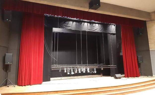 Nuevas obras en la casa de la cultura de Olivenza para su inclusión en la Red de Teatro de Extremadura