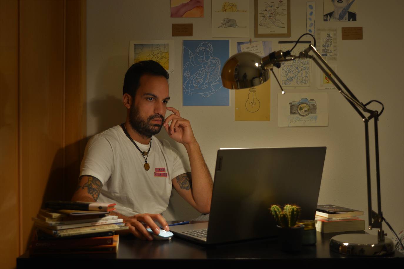 El oliventino David Casado presenta su nueva obra literaria
