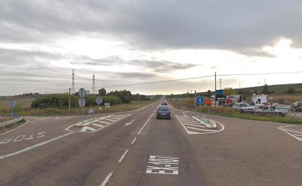 Herido leve un hombre de 64 años en una salida de vía cerca de Olivenza