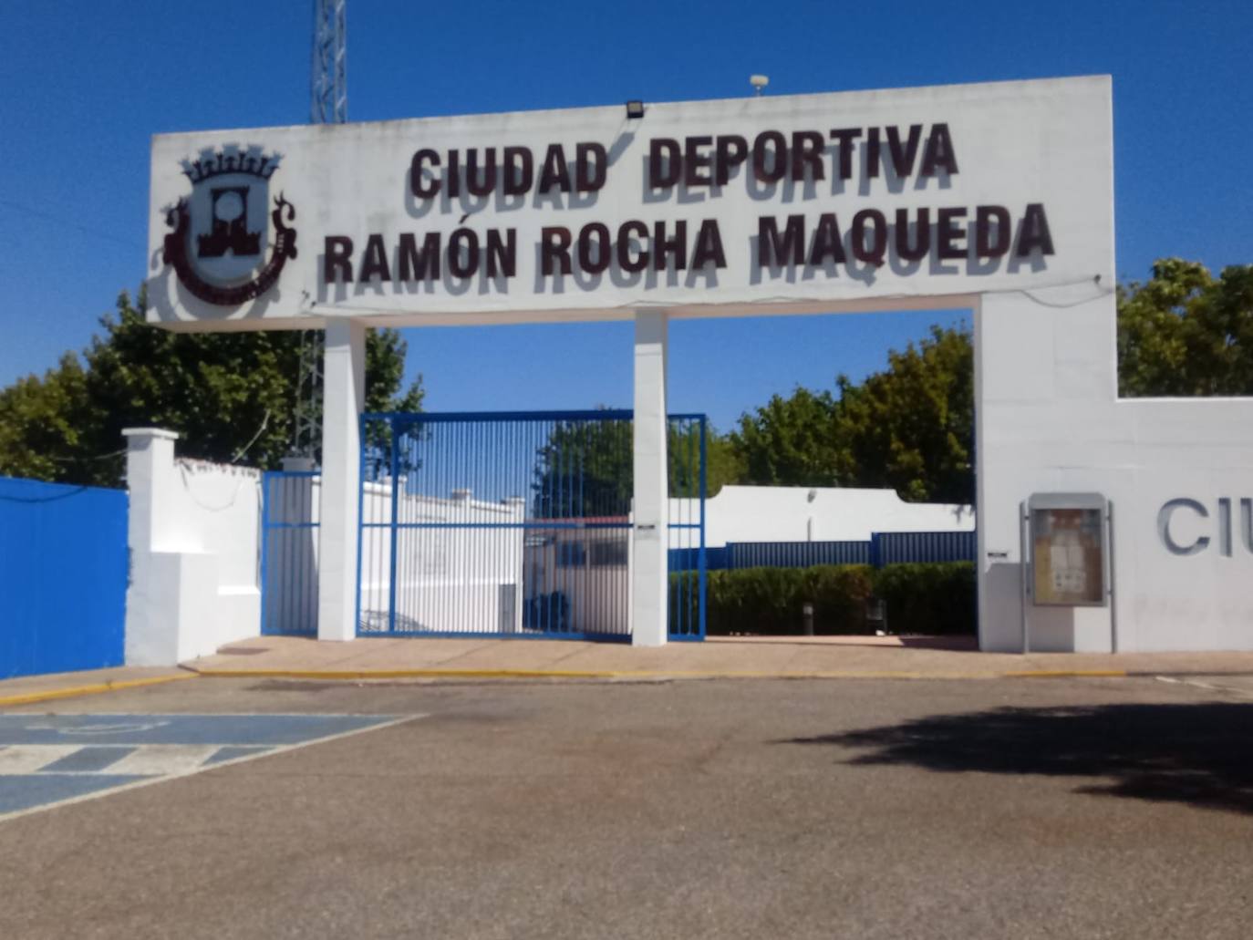 Olivenza celebra hoy el acto por el que se le da el nombre de Ramón Rocha Maqueda a la Ciudad Deportiva