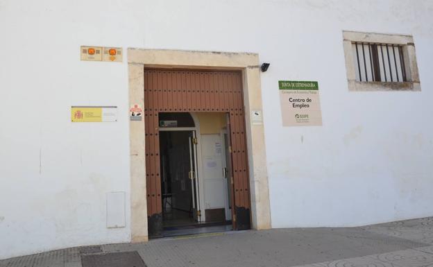 El Ayuntamiento lanza una oferta de empleo temporal para cubrir diez puestos de trabajo