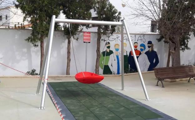 El municipio recibirá un columpio cesta del Plan Provincial de Accesibilidad