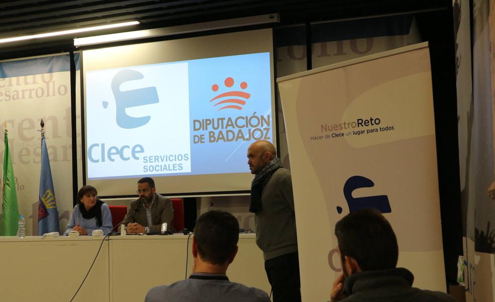 La Diputación de Badajoz escogió Olivenza para presentar su nuevo servicio de teleasistencia domiciliaria