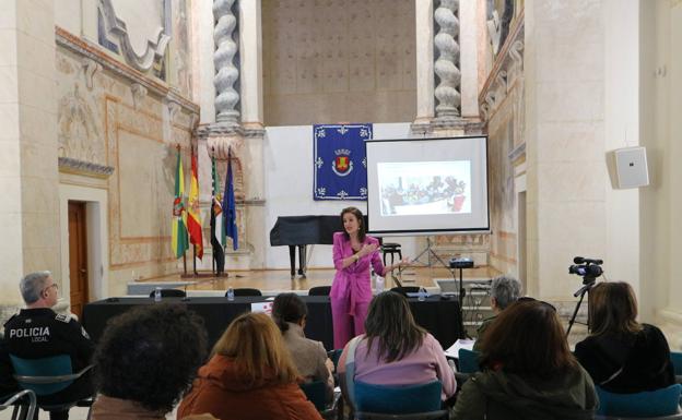 La forense María Ibañez, explicó qué protocolo hay que seguir en una agresión sexual