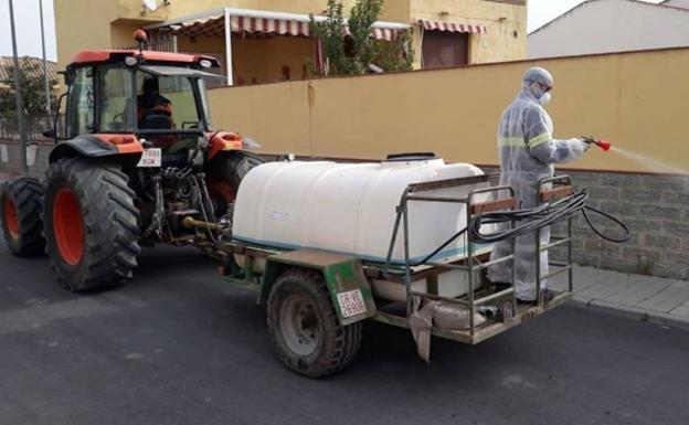Agricultores de Puebla ayudarán a la limpieza y desinfección de la localidad