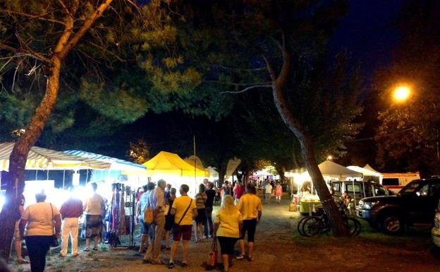 Montijo celebra este sábado su 'Mercadilo Nocturno'