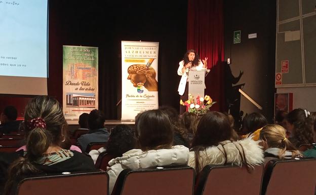 Clausuradas las Jornadas sobre Alzheimer y otras demencias
